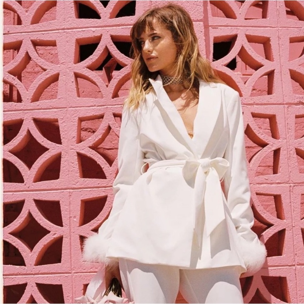 NWT! Nasty Gal White Belted Blazer with Feather Cuffs - Bridal in Size 2 S SMALL